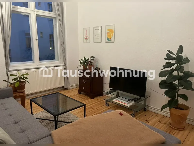 Tauschwohnung: Biete ruhige 2 Zimmer in Friedrichshain — photo 1